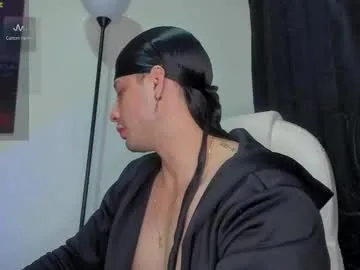 kai101010 – webcam model profile photo Image 16