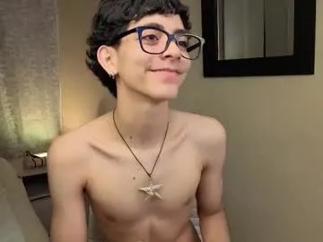 dears_pearlss – webcam model profile photo Image 9