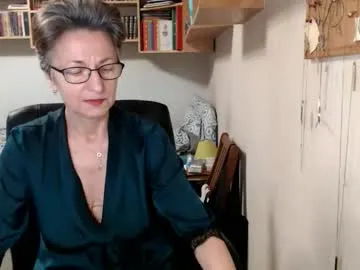 loving_ladies – webcam model profile photo Image 13