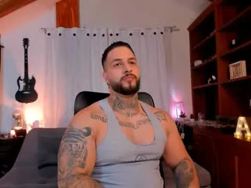 CarolPrince – webcam model profile photo Image 3