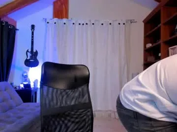 CarolPrince – webcam model profile photo Image 7