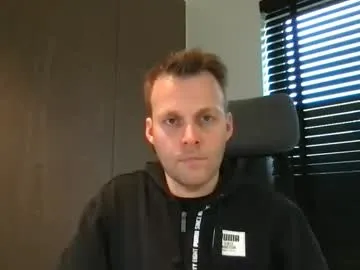 max_straight_1 – webcam model profile photo