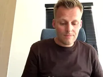 PIPIShoei – webcam model profile photo Image 10