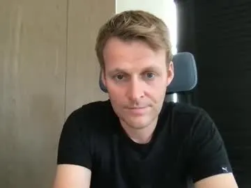 PIPIShoei – webcam model profile photo Image 18