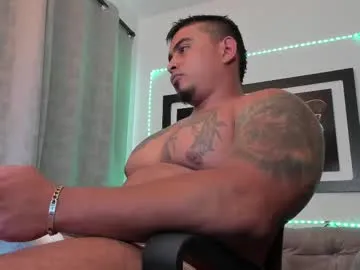 PabloArena – webcam model profile photo Image 3