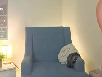 stormymuse – webcam model profile photo Image 12