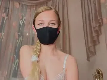 roouse – webcam model profile photo Image 4