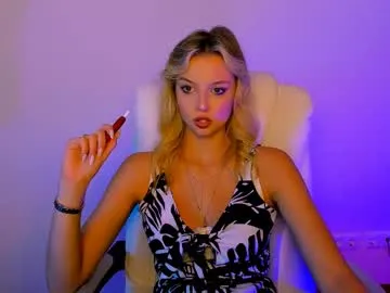 bisexualmilf – webcam model profile photo Image 6