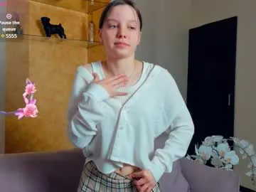 AmberChase – webcam model profile photo Image 6