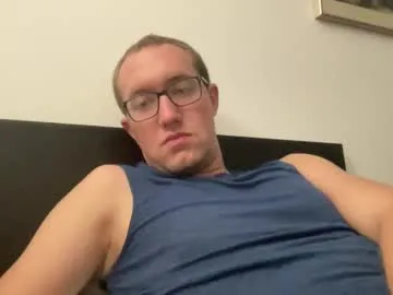 roouse – webcam model profile photo Image 13