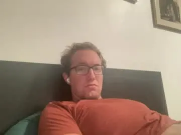 roouse – webcam model profile photo Image 5