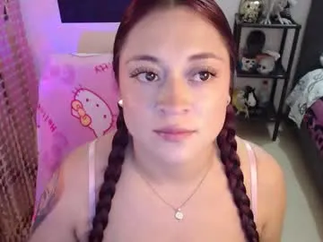 roouse – webcam model profile photo Image 6