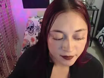 roouse – webcam model profile photo Image 8