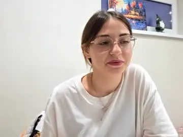 dears_pearlss – webcam model profile photo Image 2