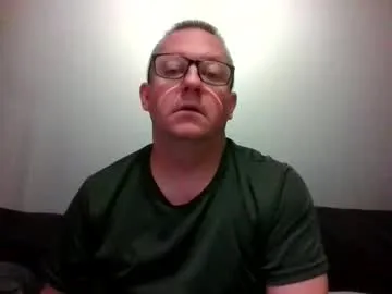 Earth_001 – webcam model profile photo Image 12