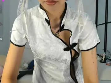 miko_san Image 9