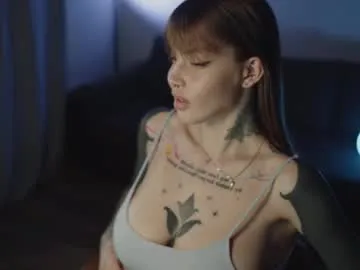 mileeena Image 2