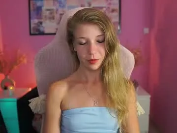 CarolPrince – webcam model profile photo Image 14