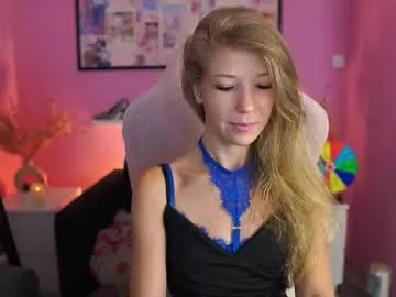 CarolPrince – webcam model profile photo Image 15