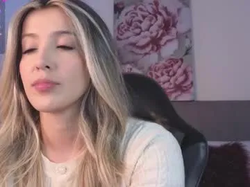 hornyshow_tv – webcam model profile photo Image 12