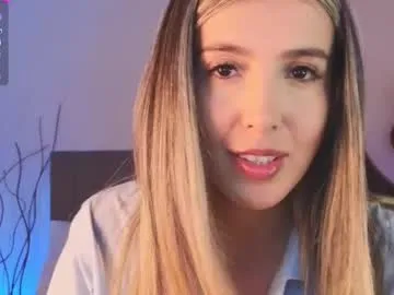 hornyshow_tv – webcam model profile photo Image 15