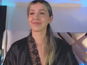 hornyshow_tv – webcam model profile photo Image 17