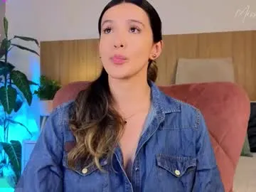 hornyshow_tv – webcam model profile photo Image 9