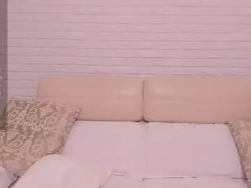 Lorievans20 – webcam model profile photo Image 7