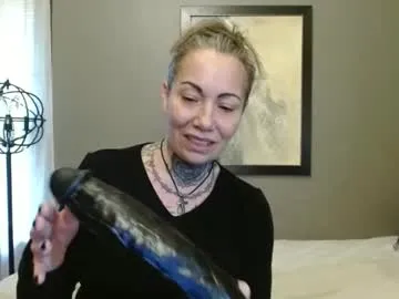 PabloArena – webcam model profile photo Image 3