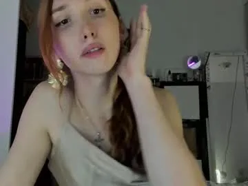 robynsentinella – webcam model profile photo Image 10