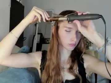 robynsentinella – webcam model profile photo Image 15