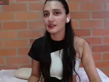 dears_pearlss – webcam model profile photo Image 15