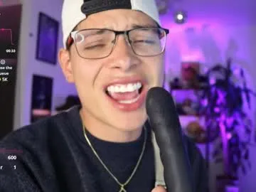 loving_ladies – webcam model profile photo Image 11