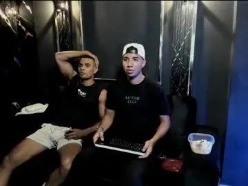 kai101010 – webcam model profile photo Image 11