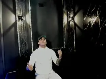 kai101010 – webcam model profile photo Image 8