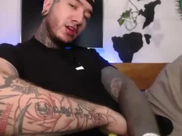 fflloowweerr – webcam model profile photo Image 15