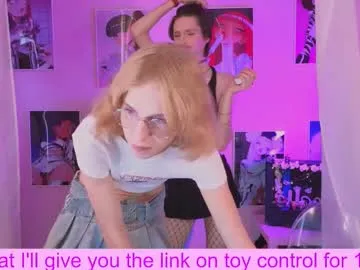 secret_roomx – webcam model profile photo Image 4