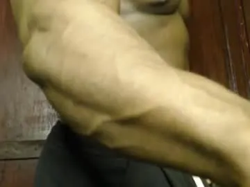 ShaiyaShy – webcam model profile photo Image 12