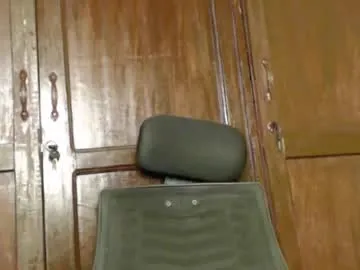 ShaiyaShy – webcam model profile photo Image 16