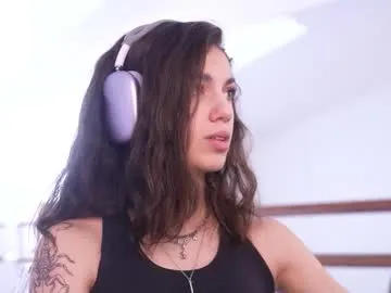 Ann_Sulu – webcam model profile photo Image 7