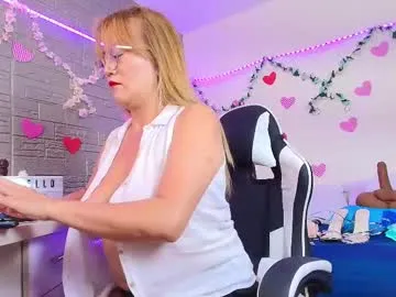 bulandell – webcam model profile photo Image 5