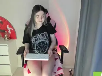 CarolPrince – webcam model profile photo Image 16