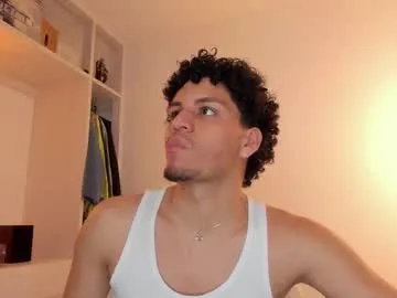 gwendacaloca – webcam model profile photo Image 12