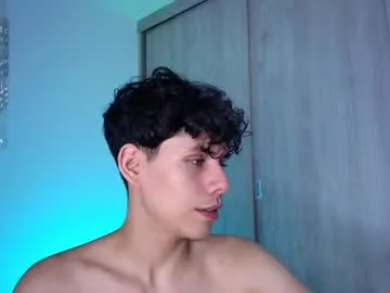 mariannsullivant – webcam model profile photo Image 9