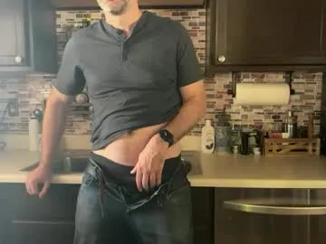 skinny_candy18 – webcam model profile photo Image 15