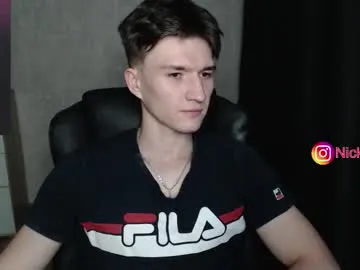 sellapink – webcam model profile photo Image 12