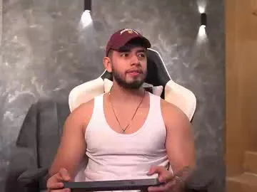 hornyshow_tv – webcam model profile photo Image 10