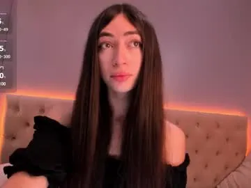 nickierainer Image 7