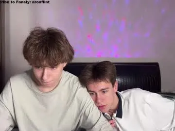 gooner_girl – webcam model profile photo Image 6