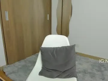 nicole_whitee Image 2